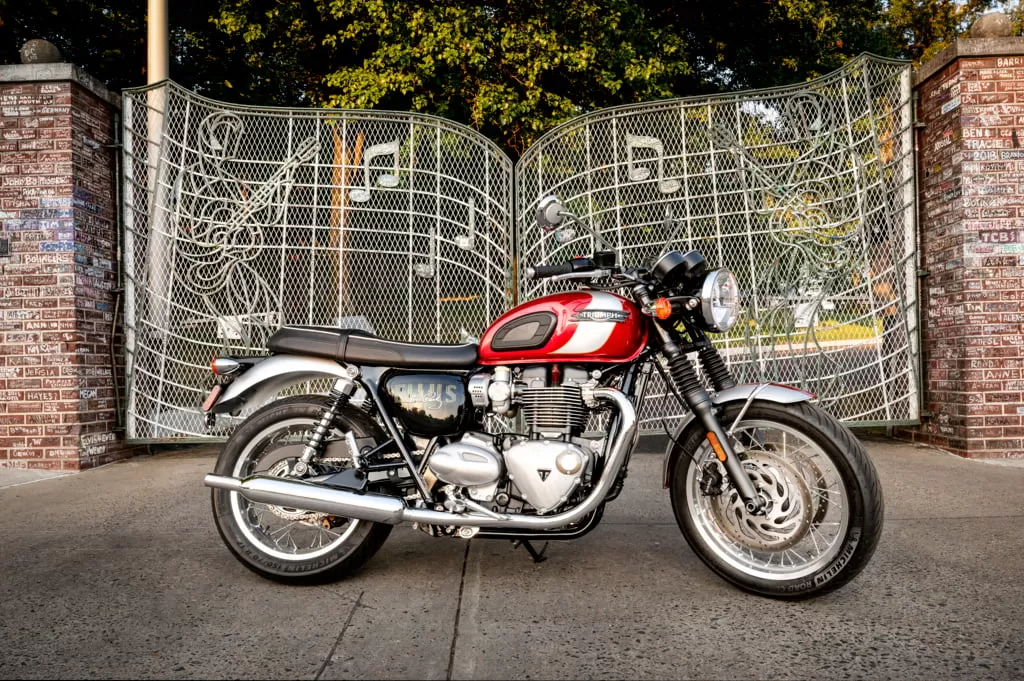 Triumph Bonneville T120 Elvis Presley Edition Action Static Side View